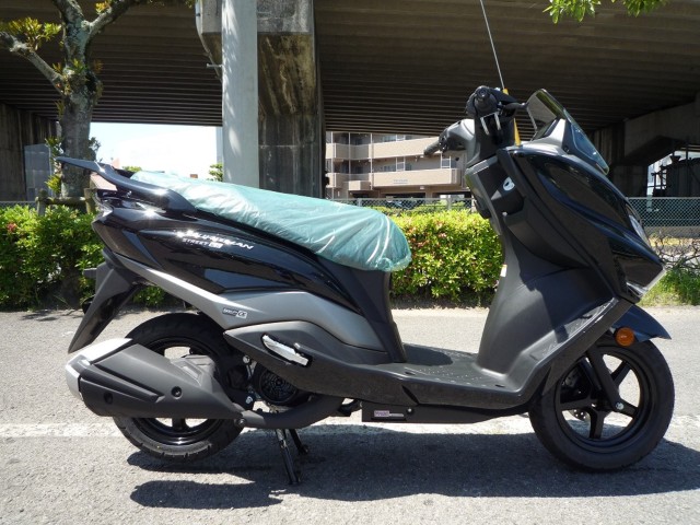 �X�Y�L�o�[�O�}���X�g���[�g125EX�i���Q�����R�s�j�摜1