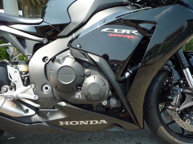 �z���_CBR1000RR�i���Q�����R�s�j�摜15