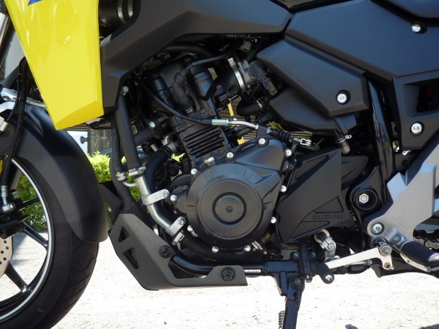 �X�Y�LV-Strom250�i���Q�����R�s�j�摜25