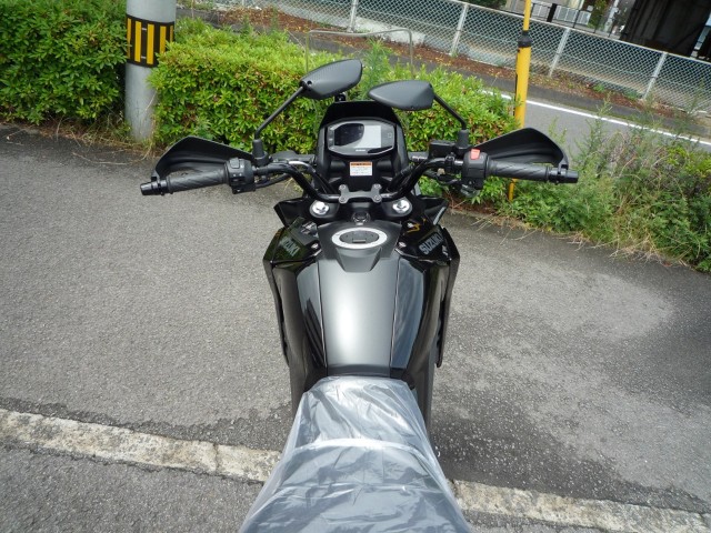 XYLVXg[250SXiQRsj摜7