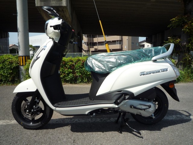 XYLAhX125iQRsj摜2