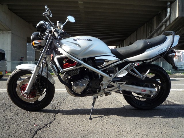 バンディット400V (スズキ) / 愛媛県 (有)SBSフルタイム平和通店 中古 