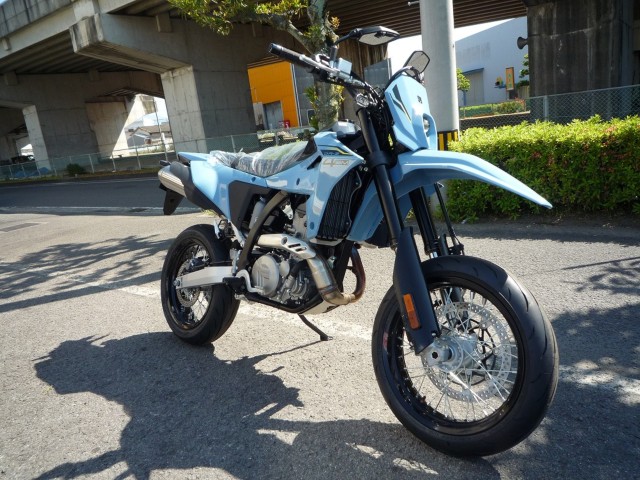 �X�Y�LDR-Z4SM�i���Q�����R�s�j�摜3