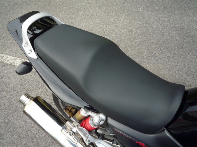 �z���_CB400�X�[�p�[�t�H�AVTEC�ERevo�i���Q�����R�s�j�摜16