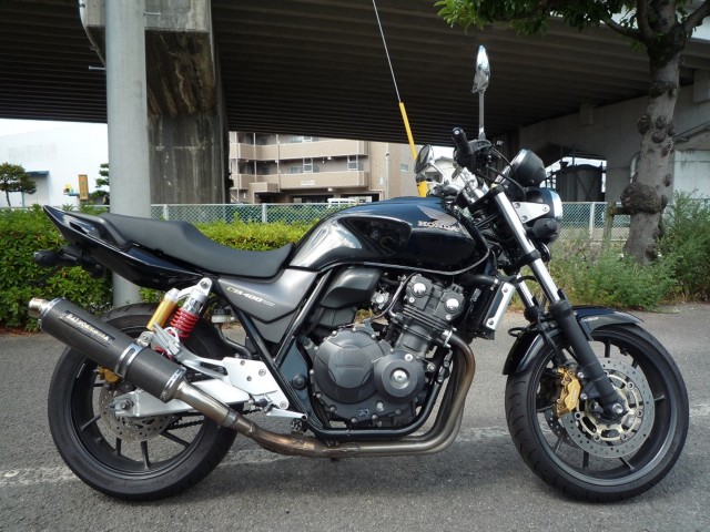 �z���_CB400�X�[�p�[�t�H�AVTEC�ERevo�i���Q�����R�s�j�摜1