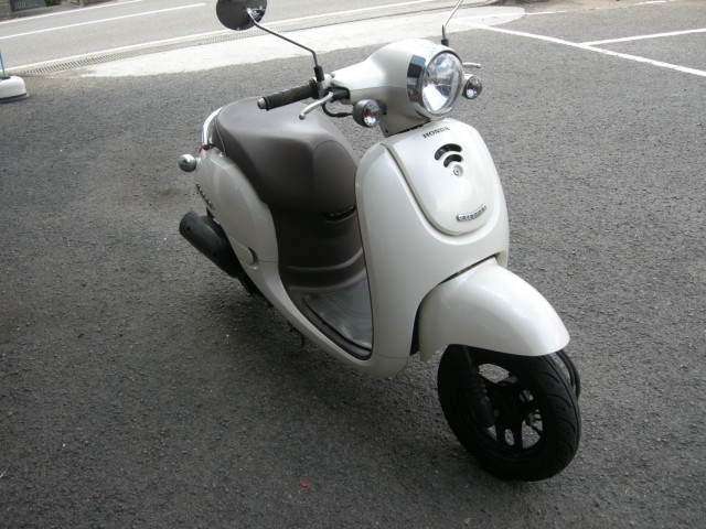 z_WmiQVlsj摜2