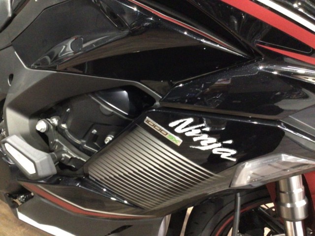 �J���T�LNinja 1000SX�i���Q�����R�s�j�摜4