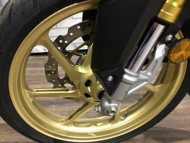 �z���_CBR250RR�i���Q�����R�s�j�摜10