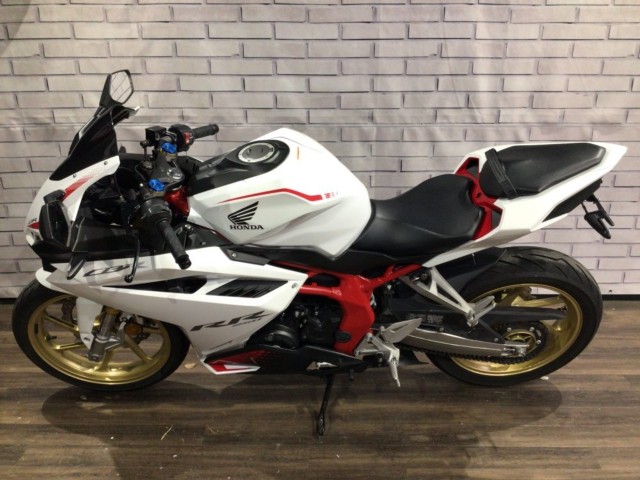 �z���_CBR250RR�i���Q�����R�s�j�摜8
