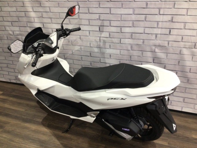 �z���_PCX125�i���Q�����R�s�j�摜12