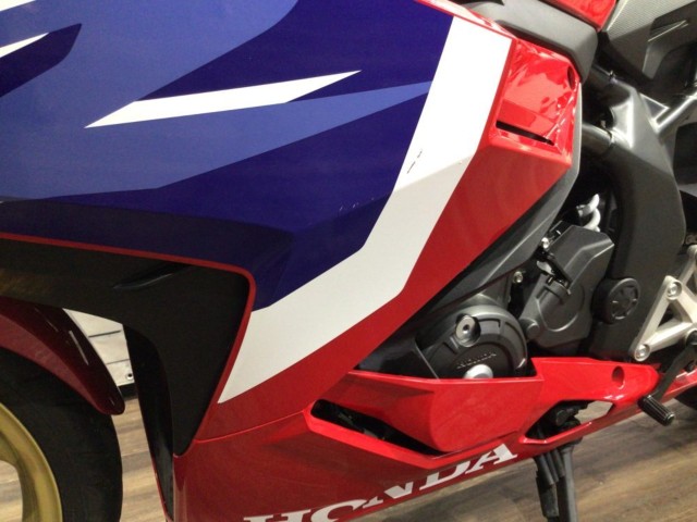 �z���_CBR250RR�i���Q�����R�s�j�摜11