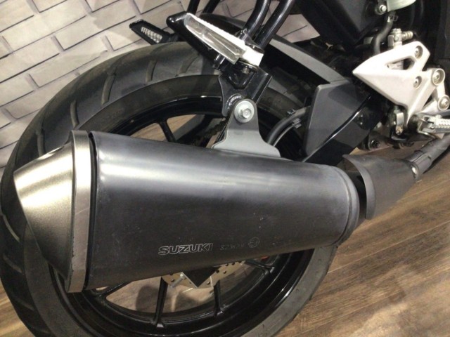 �X�Y�LGSX-R125�EABS�i���Q�����R�s�j�摜7