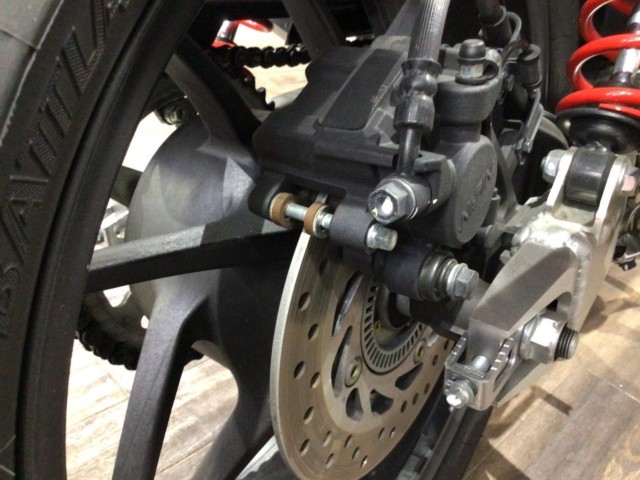 �z���_CB400�X�[�p�[�{���h�[�� VTEC�Revo�i���Q�����R�s�j�摜27