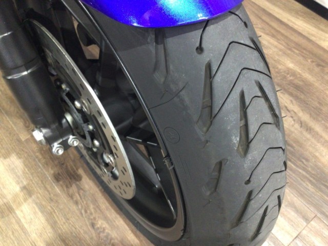 �z���_CB400�X�[�p�[�{���h�[�� VTEC�Revo�i���Q�����R�s�j�摜3