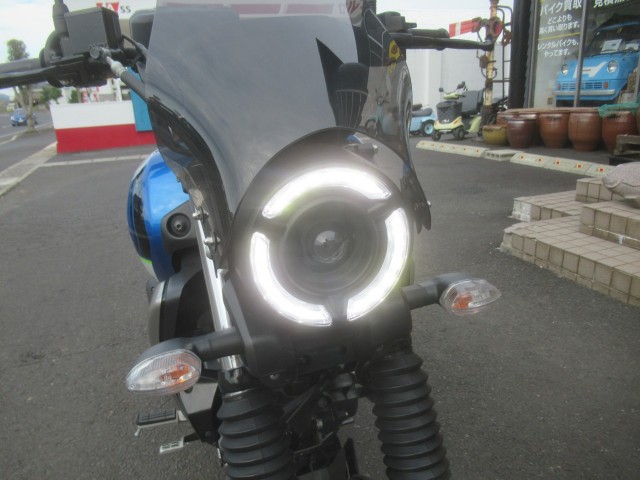 }nFZX750io_sj摜7