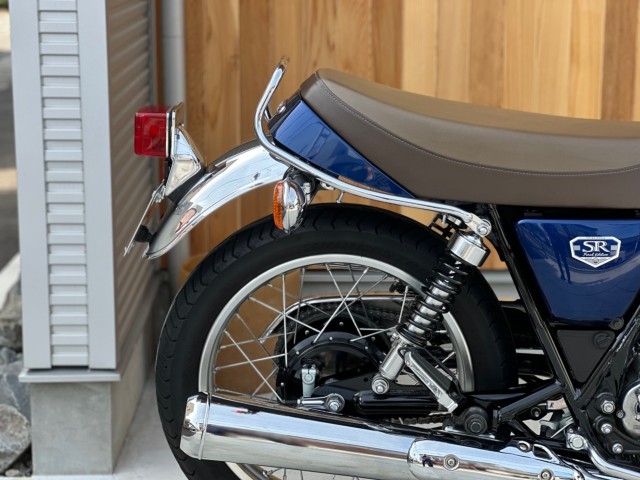 }nSR400iQsj摜3
