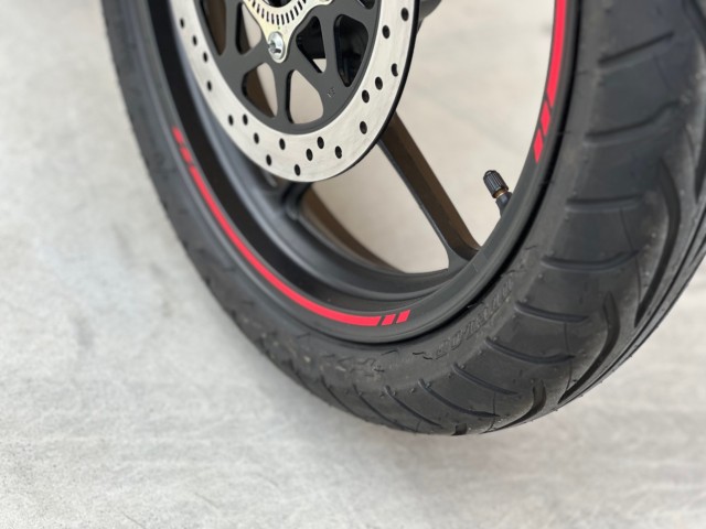 XYLGIXXER(WNT[)iQsj摜8