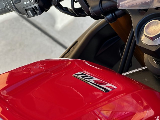 ���}�nYZF-R25�i���Q�������s�j�摜11