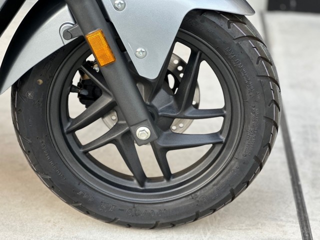 �z���_EM1 e:�i���Q�������s�j�摜13