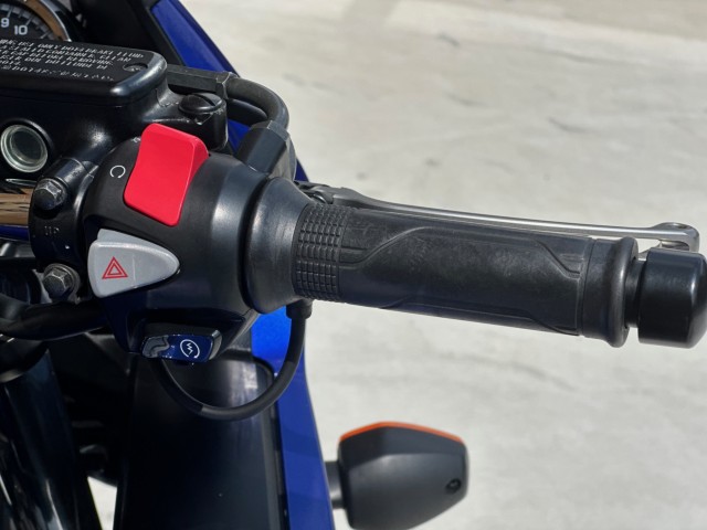 z_CB400X[p[{h[ VTECRevoiQsj摜22