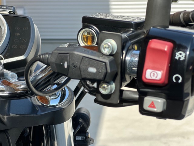 z_GB350iQsj摜18