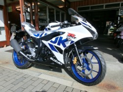 XYL GSX-R125EABS 