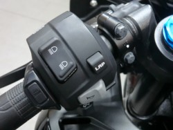 z_CBR250RRiQRsj摜9