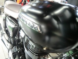 z_GB350iQRsj摜12