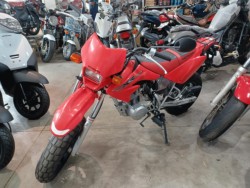 z_ XR100 