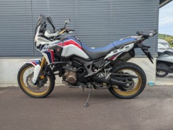 z_ CRF1000L Africa Twin 