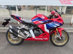 z_ CBR250RR 