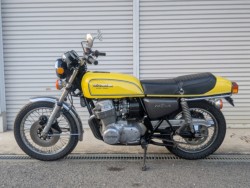 �z���_CB750FourII�i���쌧��o�s�j�摜2