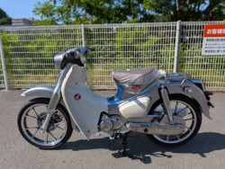 �z���_�X�[�p�[�J�uC125�i���Q�����R�s�j�摜5