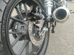 z_GB350iQRsj摜24