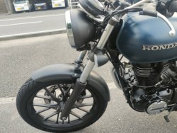 z_GB350iQRsj摜17
