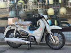 �z���_�X�[�p�[�J�uC125�i���Q�����R�s�j�摜2