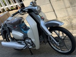 �z���_�X�[�p�[�J�uC125�i���Q�����R�s�j�摜3