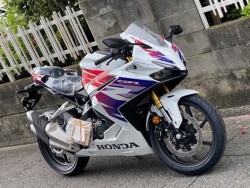 z_CBR250RRiQRsj摜5
