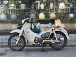�z���_�X�[�p�[�J�uC125�i���Q�����R�s�j�摜6