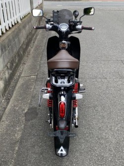 �z���_�X�[�p�[�J�uC125�i���Q�����R�s�j�摜9