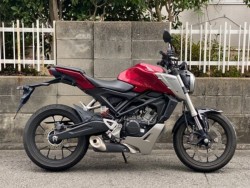 �z���_&nbsp;CB125R 