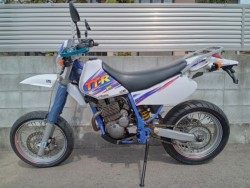 }nTT250RChisj摜3