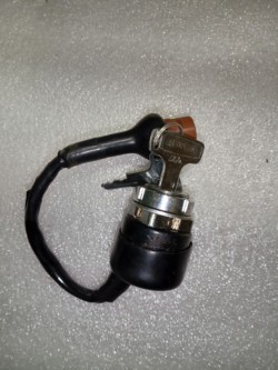 CB750K0�C�O�j�b�V�����X�C�b�`