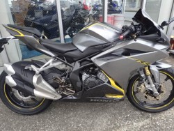 z_ CBR250RR 