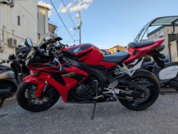 z_ CBR1000RR 