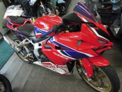 �z���_&nbsp;CBR250RR 