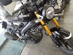 ���}�n&nbsp;XSR125 
