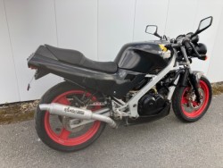 z_VFR400ZiQRsj摜3