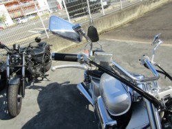 z_V-TWIN}OiiQRsj摜15