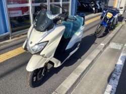 �X�Y�L�o�[�O�}���X�g���[�g125EX�i���Q�����R�s�j�摜4